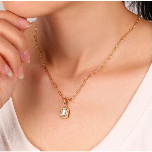 Baguette Aquarius Garnet Birthstone Necklace - Picture 2 of 3